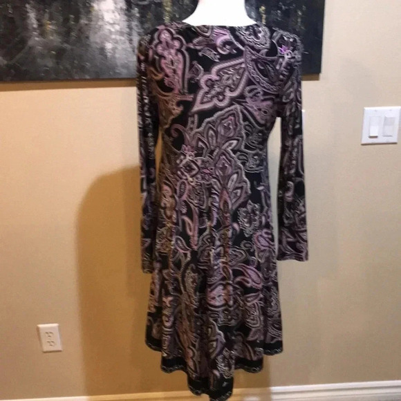 I.N.C. Black & Purple Paisley Print Stretch Shark Tail Hem V-Neck Dress Size L - Picture 2 of 8